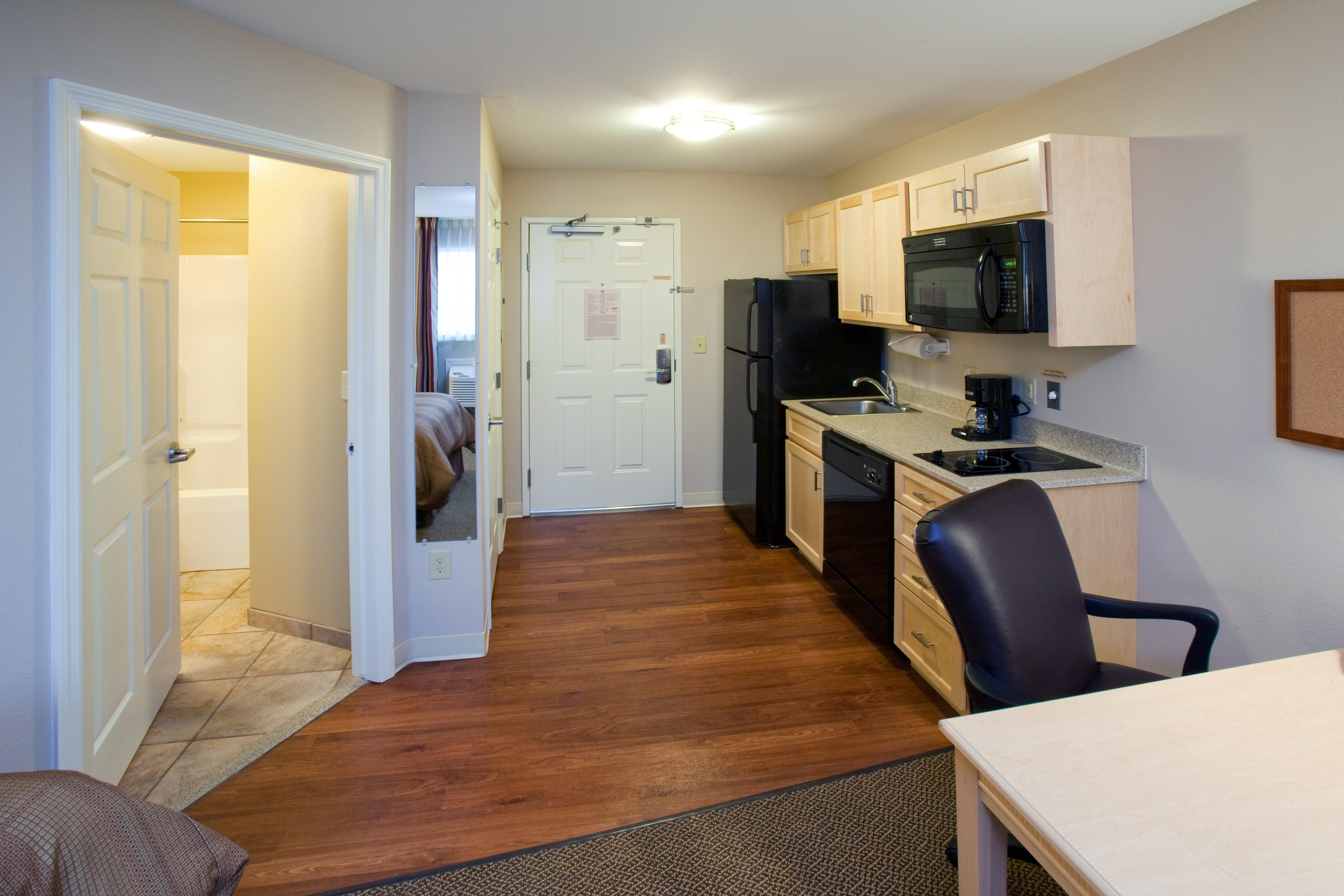 Candlewood Suites Minot By Ihg Dış mekan fotoğraf