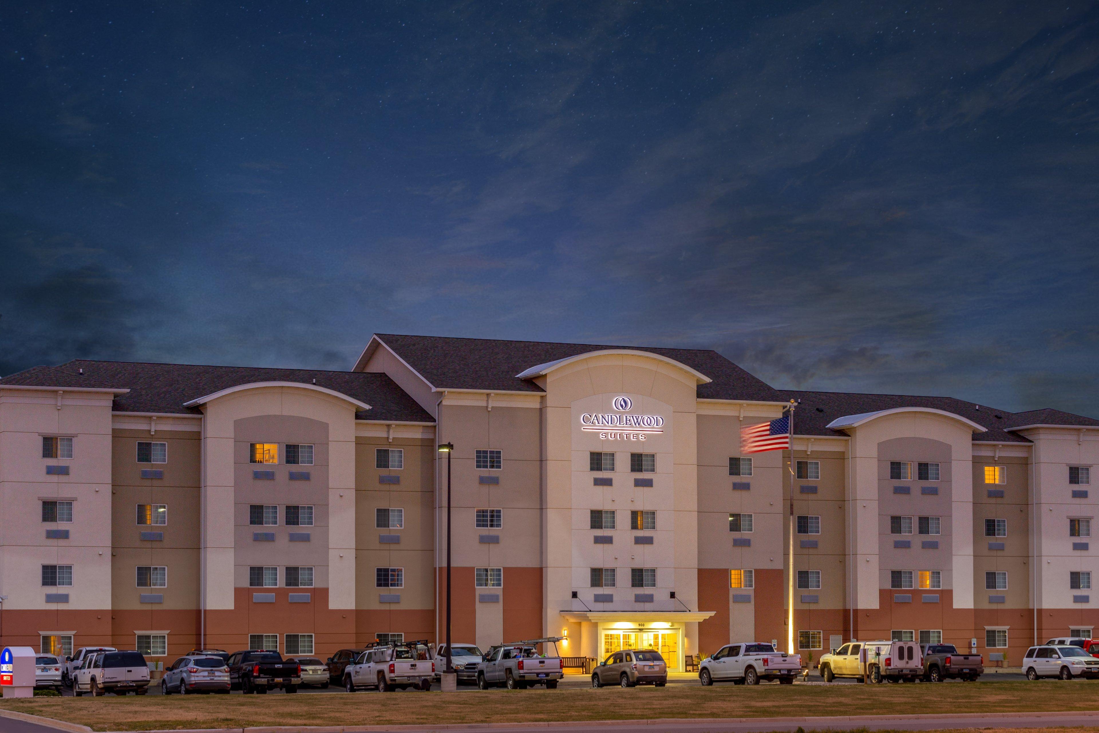 Candlewood Suites Minot By Ihg Dış mekan fotoğraf
